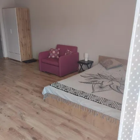 Przytulny W Sercu Karkonoszy يلينيا غورا